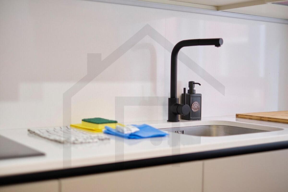 Cervantes - Apartamento A Estrenar Con Parking Gijon Exterior photo